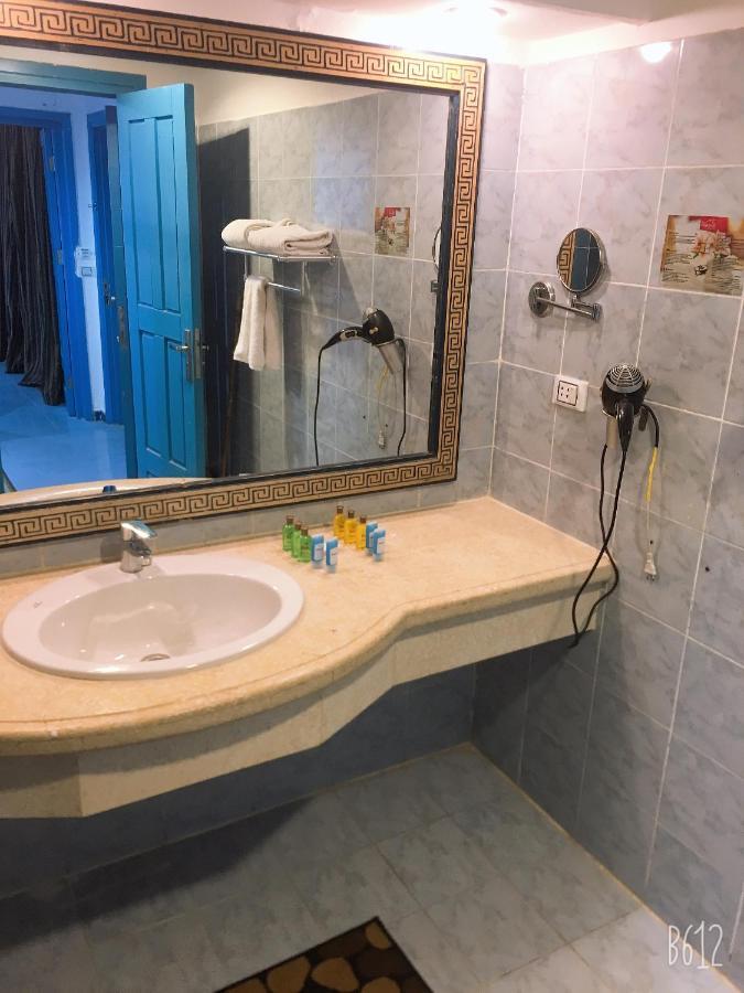 Lilly Land Resort Chalets フルガダ エクステリア 写真